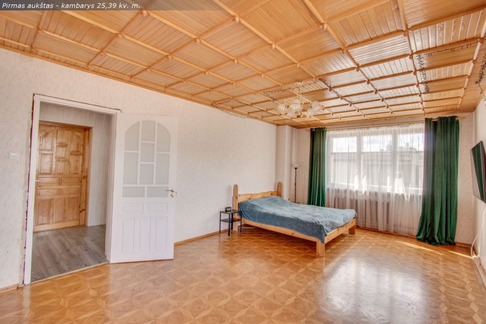 Parduodamas tvarkingas, su visomis miesto komunikacijomis mūrinis namas Saulėtekio g. 11, Bubiai, Šiaulių r.