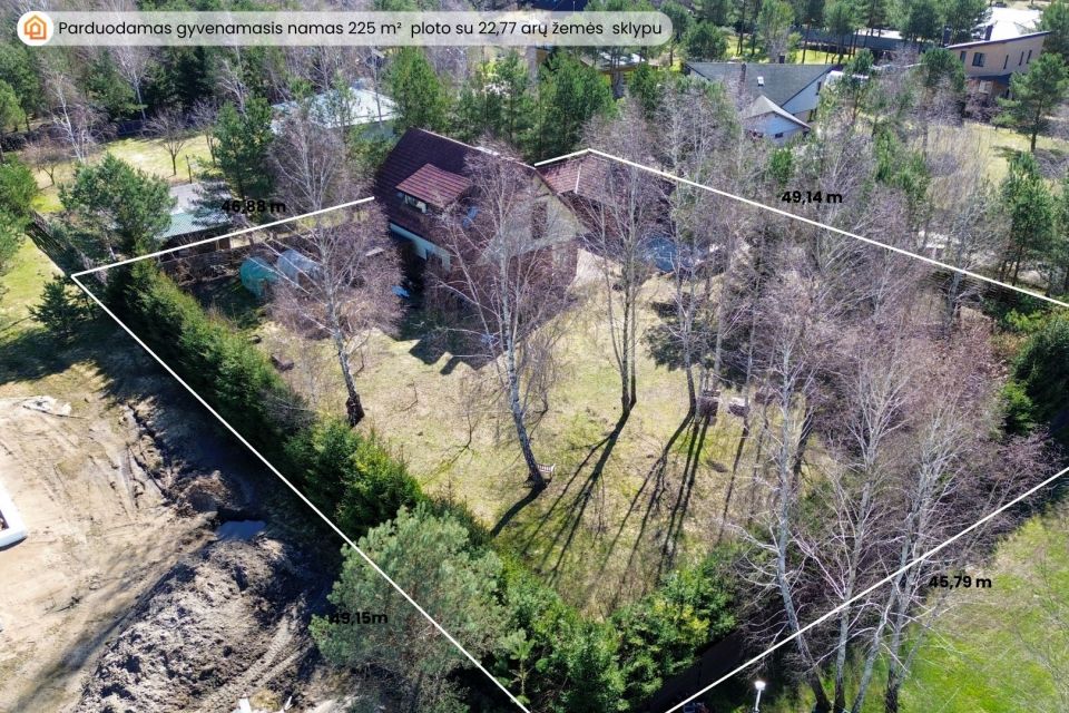 Parduodamas pilnai įrengtas 249,96 m&sup2; namas su mansarda Ketvergiuose, Mi&scaron;ko g.-16, Klaipėdos raj.  Namui priklauso erdvus 22,77 arų žemės sklypas