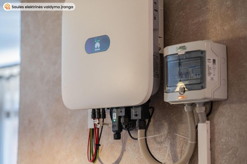 Parduodamas pilnai įrengtas 249,96 m&sup2; namas su mansarda Ketvergiuose, Mi&scaron;ko g.-16, Klaipėdos raj.  Namui priklauso erdvus 22,77 arų žemės sklypas