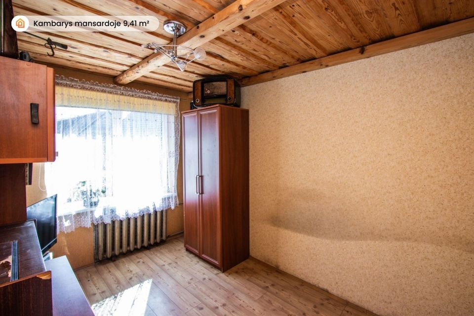 Parduodamas vieno auk&scaron;to su mansarda 180 m&sup2; mūrinis gyvenamasis namas Salantuose, Liepų g.