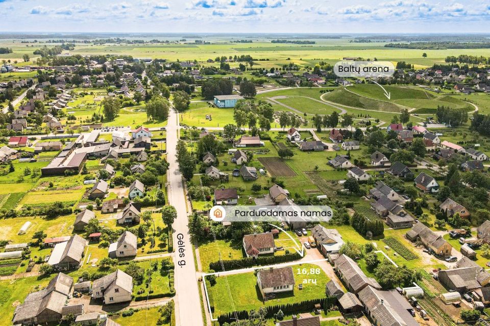 Parduodamas vieno aukšto su mansarda namas su 16,88 arų žemės sklypu Gėlės g., Naisių k., Šiaulių r.