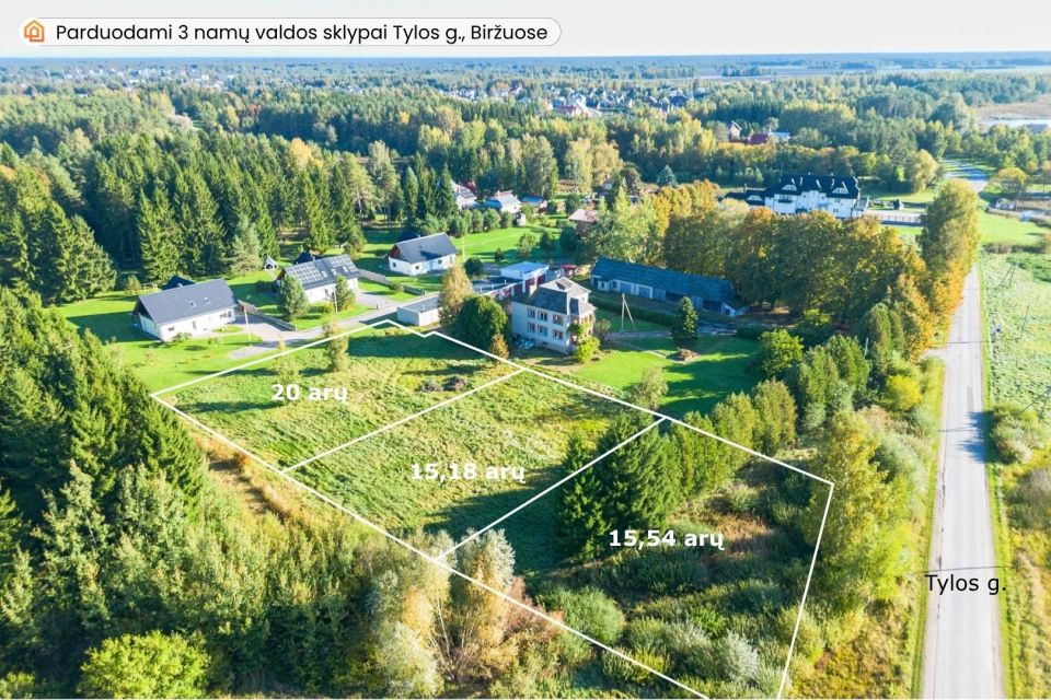Parduodami 3 greta esantys namų valdos sklypai Tylos g., Biržuose