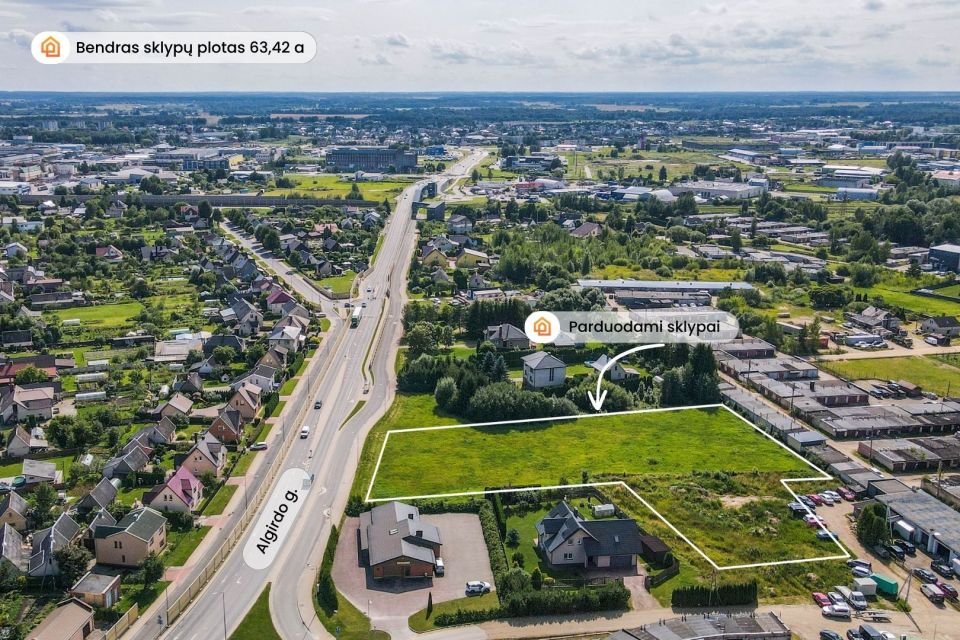 Parduodami 63,42 arų komercinės paskirties sklypai Mažeikiuose, Algirdo g.