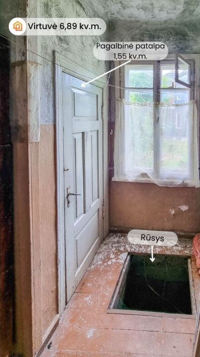Parduodami du butai pačiame miesto centre besiribojančius su parku, Vaisių g. 6, &Scaron;iauliai