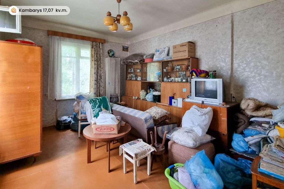 Parduodami du butai pačiame miesto centre besiribojančius su parku, Vaisių g. 6, &Scaron;iauliai