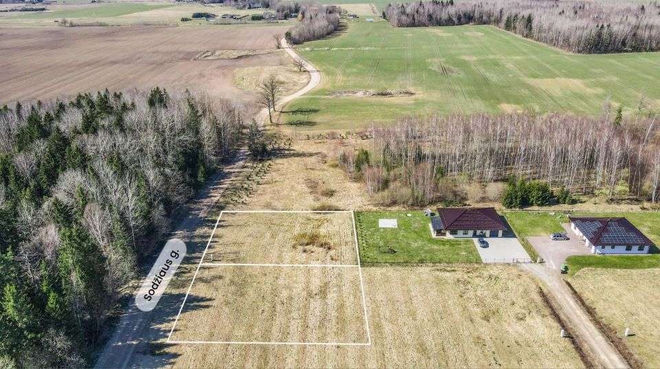 Parduodami namų valdos sklypai Sodžiaus g., Urvikių k., Mažeikių r.