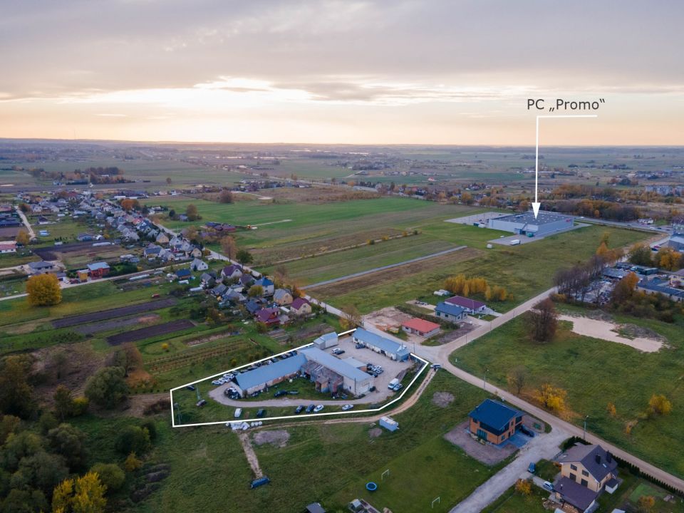 Parduodamos  1/2 dalis visų patalpų ir žemės sklypo kur pilnai vykdoma automobilių serviso veikla Šiaulių mieste, Mažosios Lietuvos g.3H