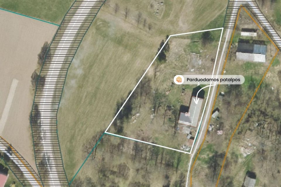 Parduodamos 398 kv.m. patalpos Bugenių k. Mažeikių r. su 48,80 a. sklypu