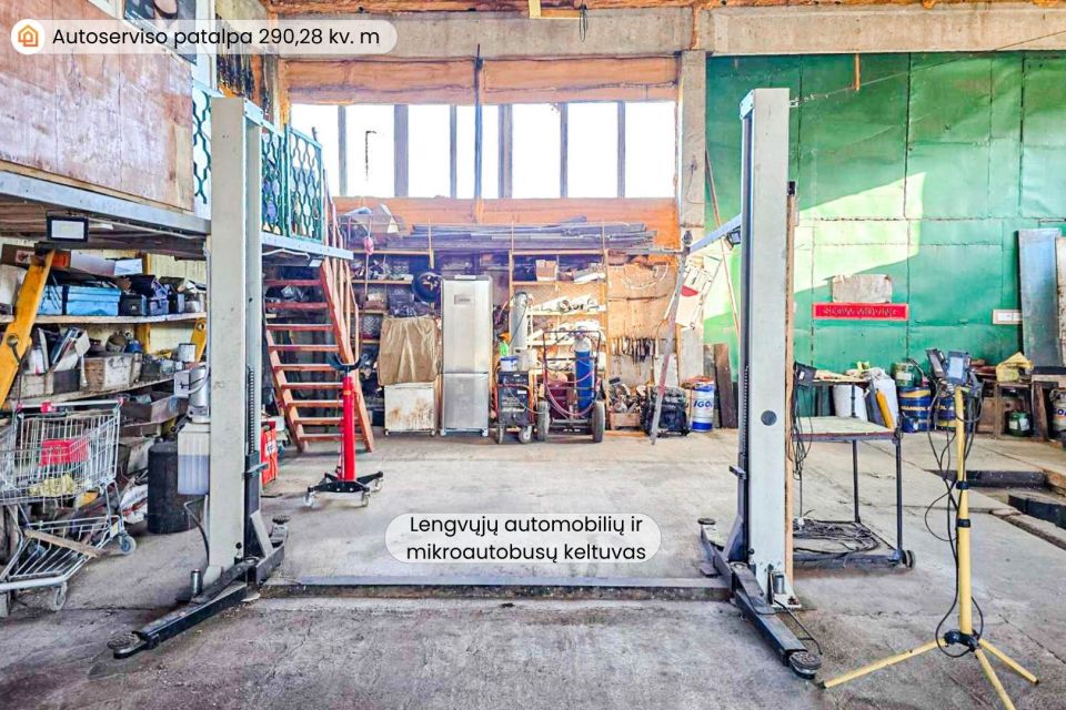 Parduodamos autoserviso patalpos su visa darbui reikalinga įranga Pakruojo r., Laipu&scaron;kių k.