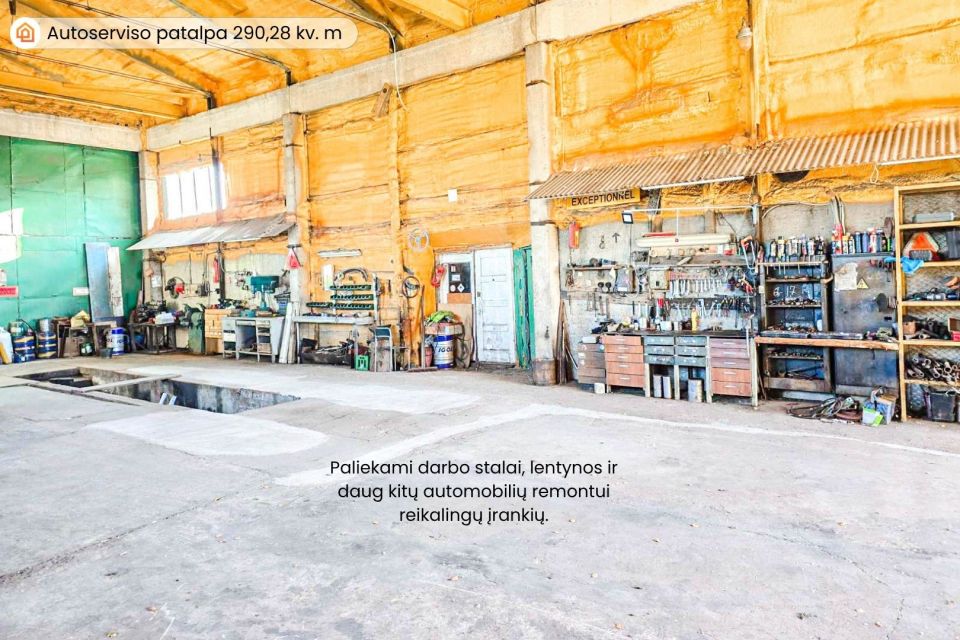 Parduodamos autoserviso patalpos su visa darbui reikalinga įranga Pakruojo r., Laipu&scaron;kių k.
