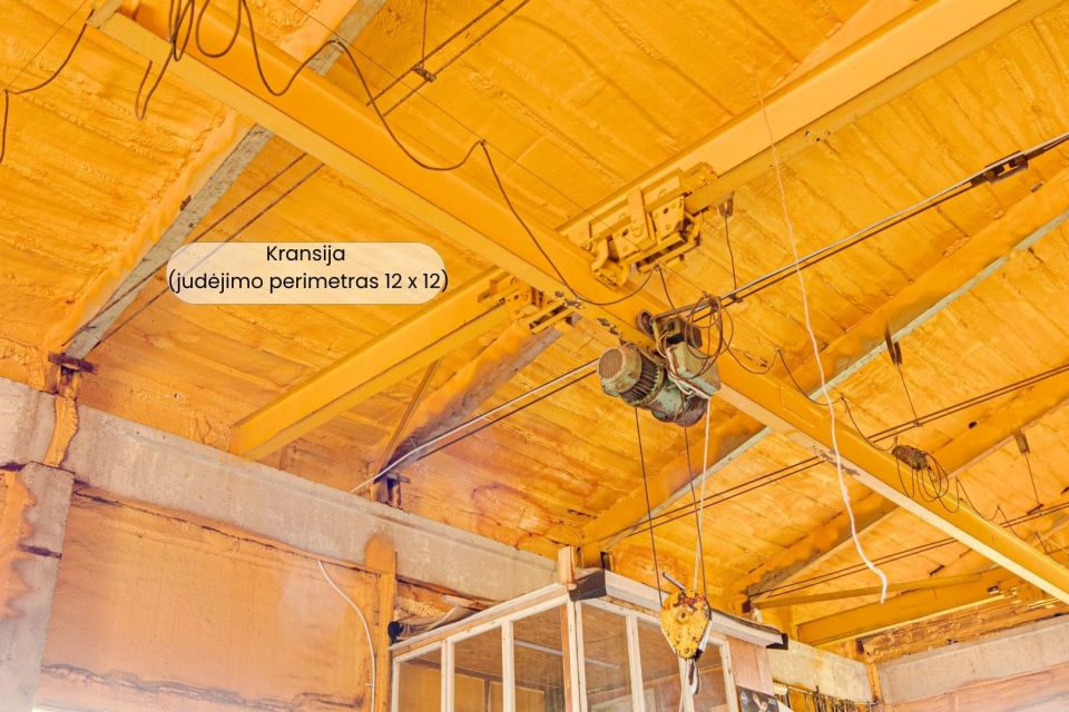 Parduodamos autoserviso patalpos su visa darbui reikalinga įranga Pakruojo r., Laipu&scaron;kių k.