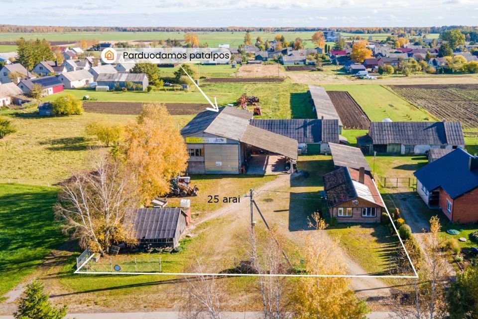 Parduodamos autoserviso patalpos su visa darbui reikalinga įranga Pakruojo r., Laipu&scaron;kių k.