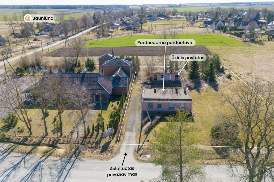 Parduodamos prekybinės paskirties komercinės patalpos Joni&scaron;kio r., Jauniūnuose, Ąžuolų g. 13