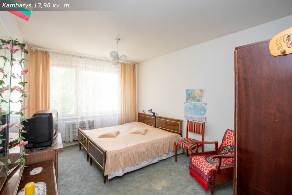 Pigiai parduodamas 3 kambarių butas Krymo g. 14, Šiauliuose
