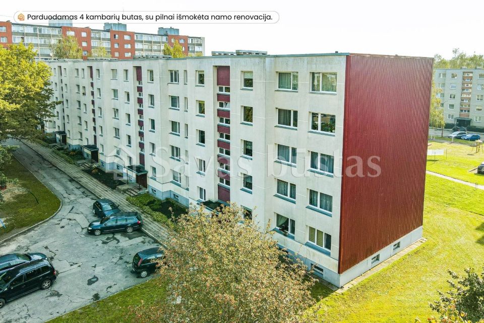 Labai maži šildymo kaštai! Parduodamas 4 kambarių butas renovuotame name V. Grinkevičiaus g. 8, Šiauliuose