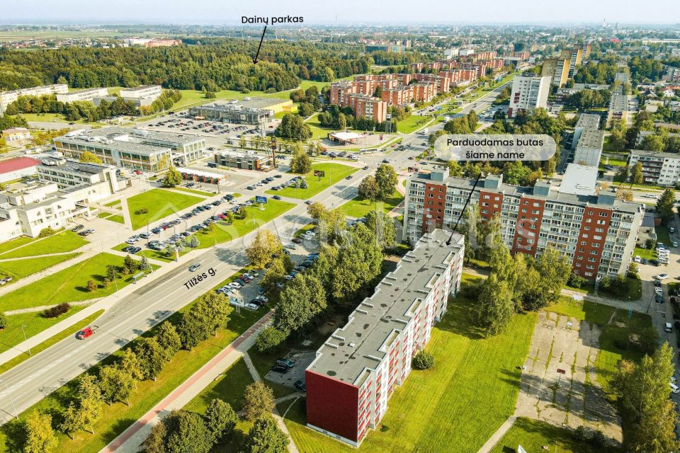 Labai maži šildymo kaštai! Parduodamas 4 kambarių butas renovuotame name V. Grinkevičiaus g. 8, Šiauliuose