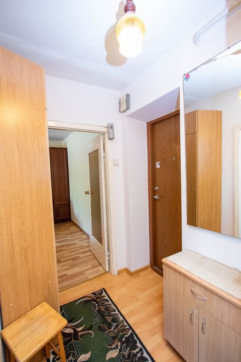 Renovuotame name i&scaron;nuomojamas 2 kambarių butas J.Basanavičiaus g. 56, &Scaron;iauliai