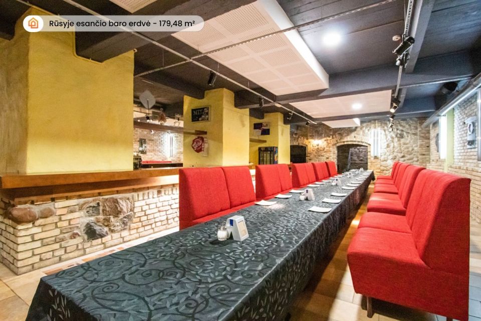 Šiaulių miesto centre, Rūdės g. 27D, parduodamas pramogų ir konferencijų kompleksas