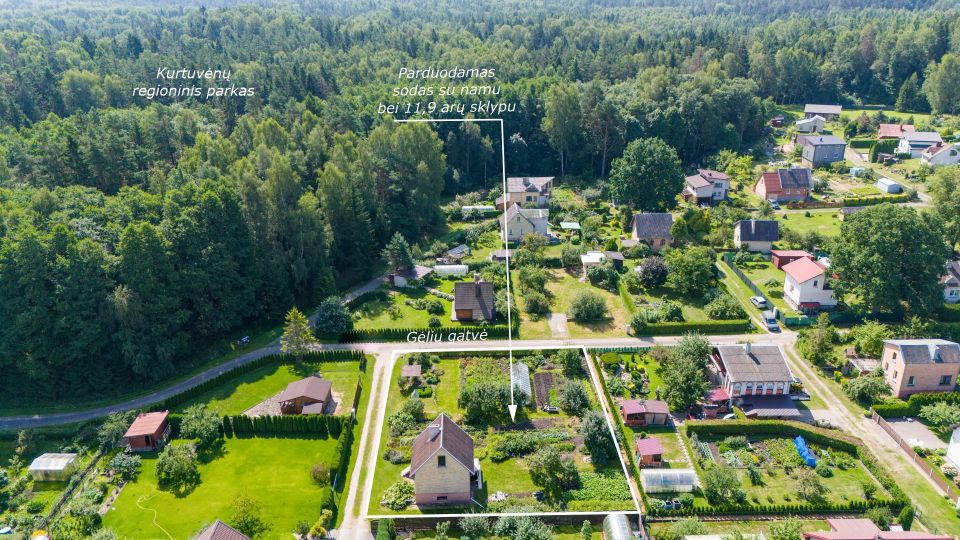 Parduodamas mūrinis sodo namas su dviem sklypais, Gėlių g.17 ir 17A, Maskvytės k., Šiaulių raj.