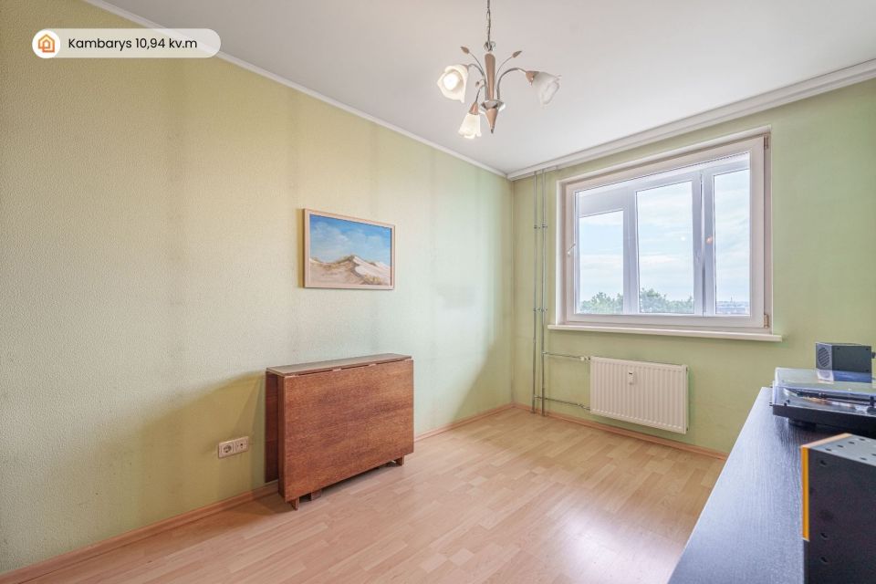 Parduodamas butas Klaipėdoje, Baltijos pr. 5 - 3 kambarių su dviem balkonais, renovuotame mūriniame name, komfortiškam gyvenimui ar investicijai