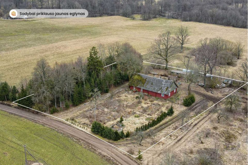 Vienkiemyje parduodama sodyba su 41,00 aro sklypu, Laivių k., Pievų g. 14, Kretingos r.