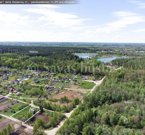 Apsuptyje miškų ir vandens telkinių, netoli Kėdainių m., parduodamas 11,85 arų sodo sklypas.