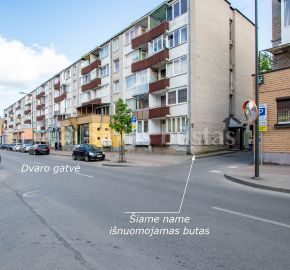 Išnuomojamas 1 kambario butas Šiaulių miesto centre, Dvaro g. 64