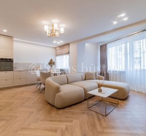 Išnuomojamas stilingas 2 kambarių butas Šiaulių bulvare – Vilniaus g. 217