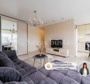 Miesto centre, parduodamas šiuolaikiško interjero 2 kambarių butas, Ežero g. 3, Šiauliuose