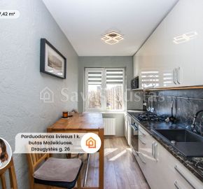 Parduodamas 1 kambario butas renovuotame name, Draugystės g. Mažeikiuose