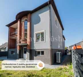 Parduodamas 2 aukštų mūrinis gyvenamasis namas Mažeikiuose, Kęstučio g. 32B