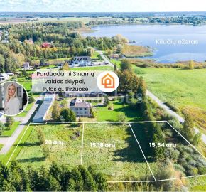 Parduodami 3 greta esantys namų valdos sklypai Tylos g., Biržuose