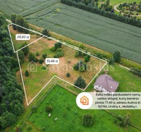 Parduodami 77,40 arų namų valdos sklypai Urvikiuose, Mažeikių rajone šalia miško