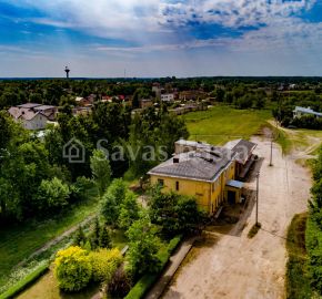 Parduodami du dviejų kambarių butai Pasvalyje, Stoties g. 15. Galimybė įsirengti butą per du aukštus!