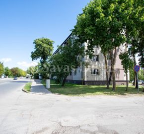 Renovuotame name išnuomojamas 2 kambarių butas J.Basanavičiaus g. 56, Šiauliai