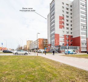 Renovuotame name išnuomojamas 3 kambarių butas Tilžės g. 26, Šiauliai
