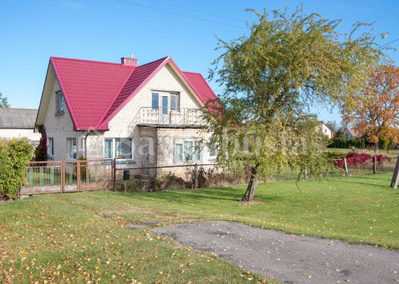 Parduodamas gyvenamasis namas Akmenės r., Ramučių k., Akacijų g.