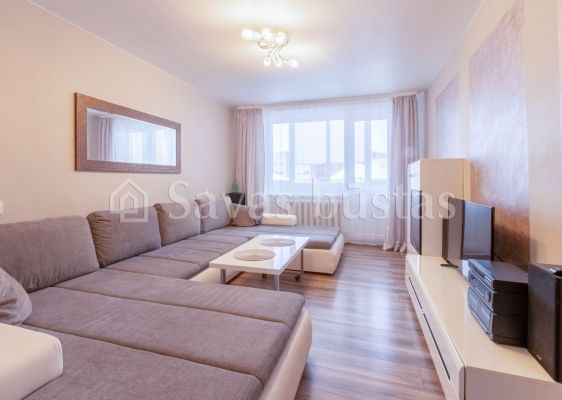 Išnuomojamas pilnai įrengtas 2 – jų kambarių butas, Žemaičių g. 43, Panevėžyje