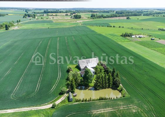 Parduodama sodyba su mūriniu namu ir 36 arų žemės sklypu, Žaros g., Dvylikių kaime, Pakuonio sen., Prienų r.