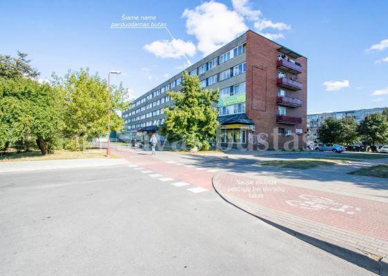 Parduodamas 1 kambario bendrabučio tipo butas Šiauliuose, Tilžės g. 52
