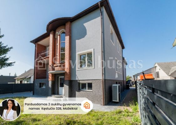 Parduodamas 2 aukštų mūrinis gyvenamasis namas Mažeikiuose, Kęstučio g. 32B