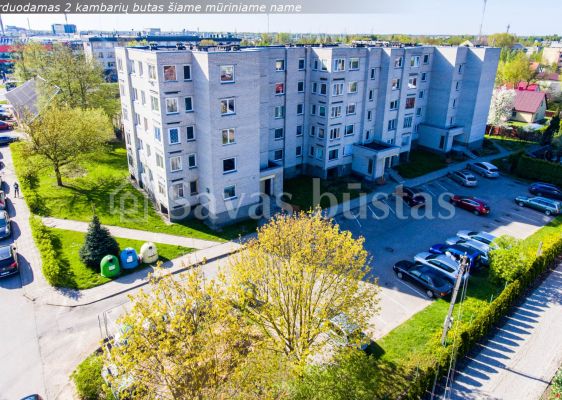Parduodamas 2 kambarių butas ŠALIA CENTRO, 2 – AME AUKŠTE Baltupėnų g., Šiauliuose