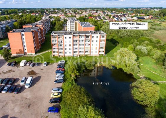 Parduodamas erdvus 2 kambarių butas Spindulio g. 10B, Šiauliuose