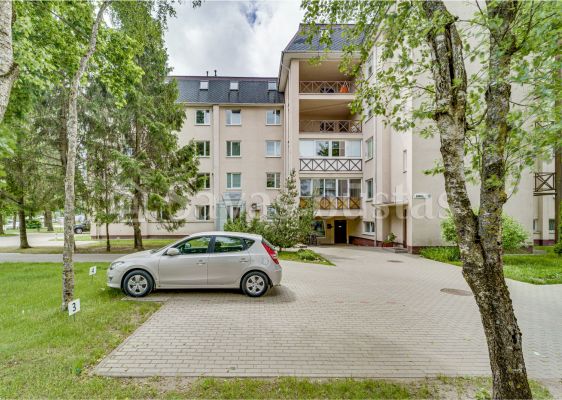 Parduodamas erdvus bei šviesus 2 kambarių butas nuostabiame Lietuvos kurorte Palangoje, Bangų gatvėje