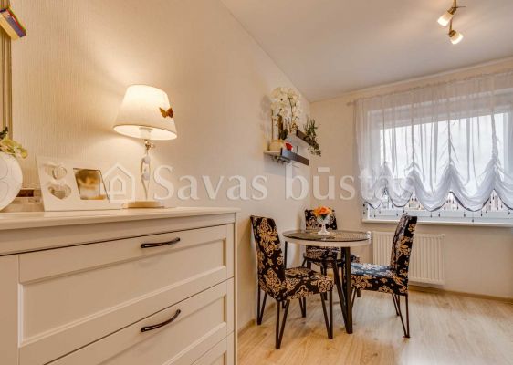 Parduodamas 2 kambarių butas šalia Masčio ežero Telšiuose, Kauno g. 11