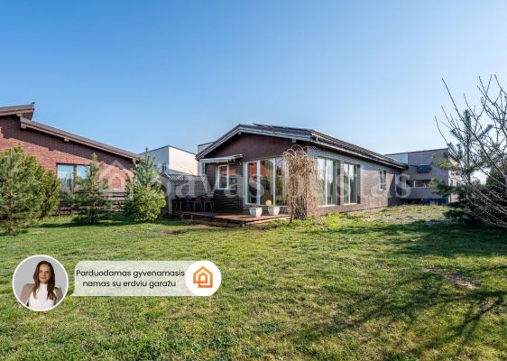 Parduodamas jaukus ir ekonomiškas namas su erdviu garažu bei galimybe vykdyti verslą - Rasytės g., Mazūriškių k., Klaipėdos r. sav