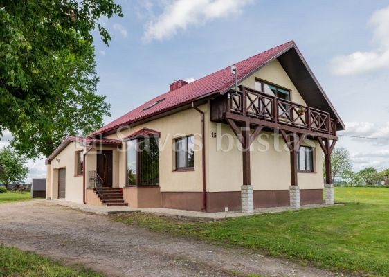 Parduodamas pilnai įrengtas gyvenamasis namas Pailių k., Geltonoji g. 15, &Scaron;iaulių r.