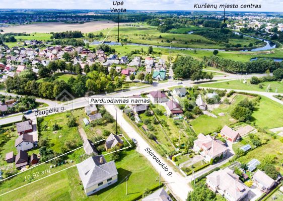 Parduodamas rąstinis namas su 10,92 arų žemės sklypu Skirolaukio g., Kuršėnuose