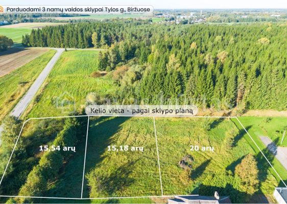 Parduodami 3 greta esantys namų valdos sklypai Tylos g., Biržuose