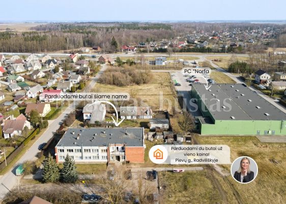 Parduodami du butai – 2 kambarių ir šalia esantis 1 kambario butas Pievų  g. 4, Radviliškyje